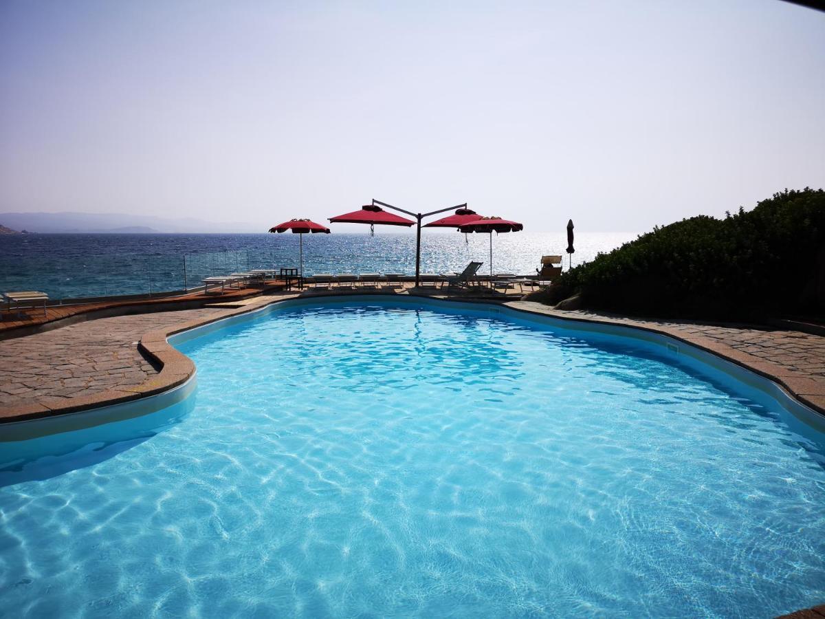 Club Esse Shardana Hotel Santa Teresa Gallura Exterior photo