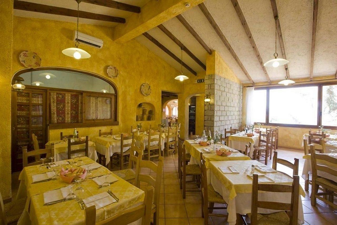 Club Esse Shardana Hotel Santa Teresa Gallura Exterior photo