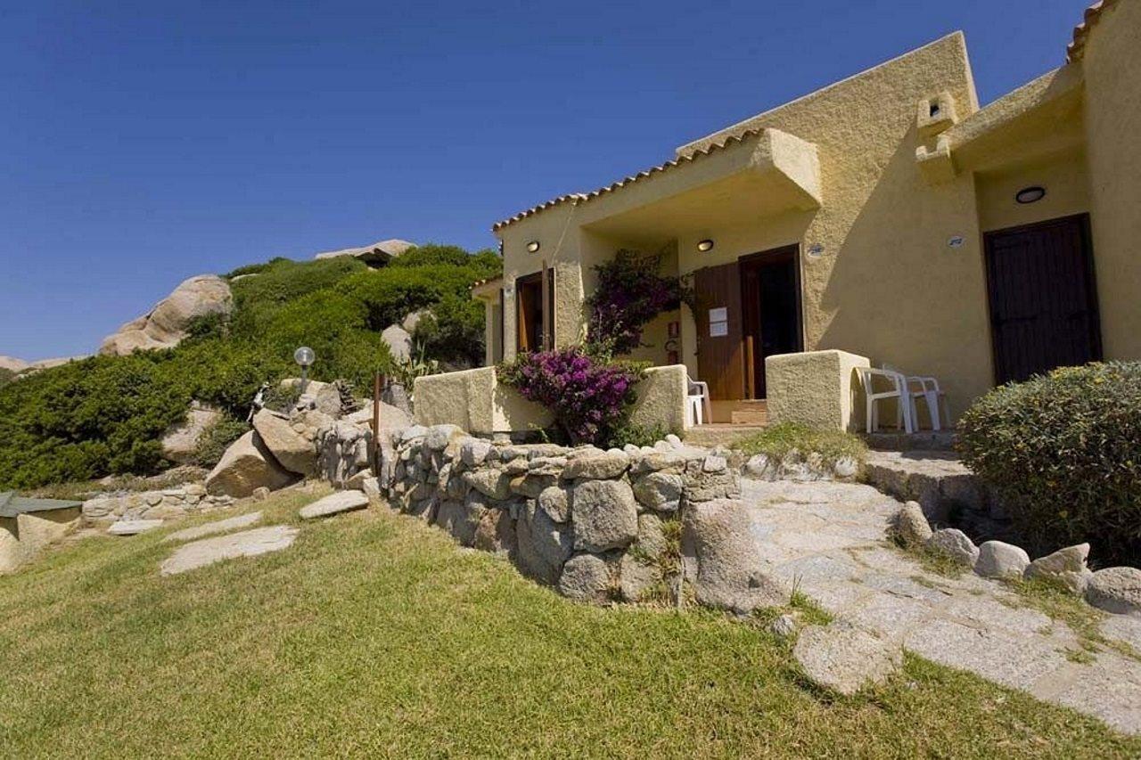 Club Esse Shardana Hotel Santa Teresa Gallura Exterior photo