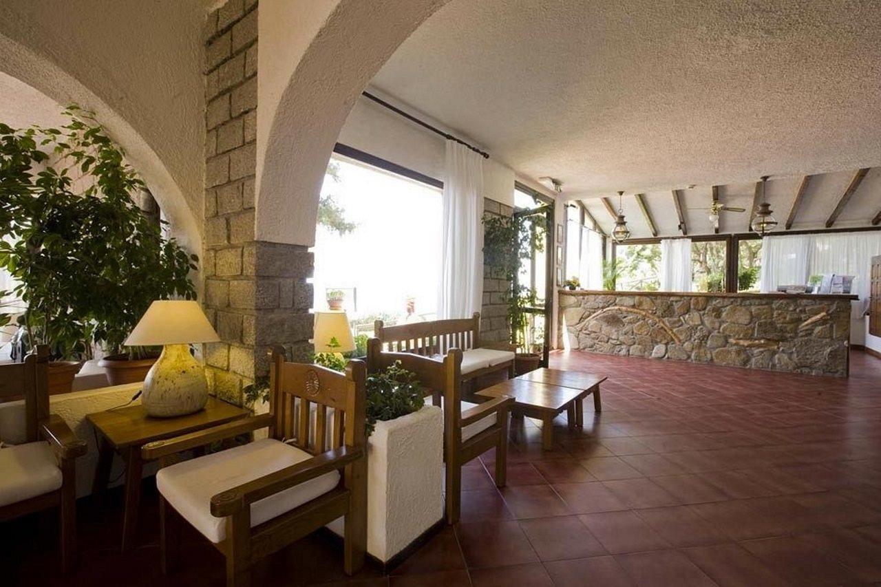 Club Esse Shardana Hotel Santa Teresa Gallura Exterior photo
