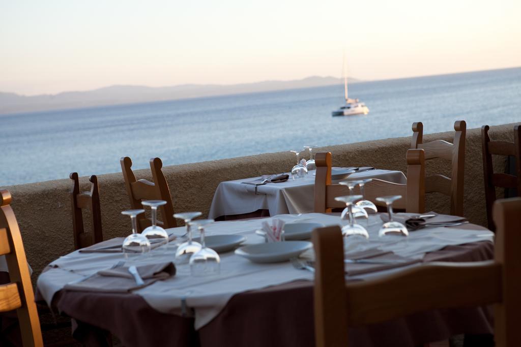 Club Esse Shardana Hotel Santa Teresa Gallura Exterior photo